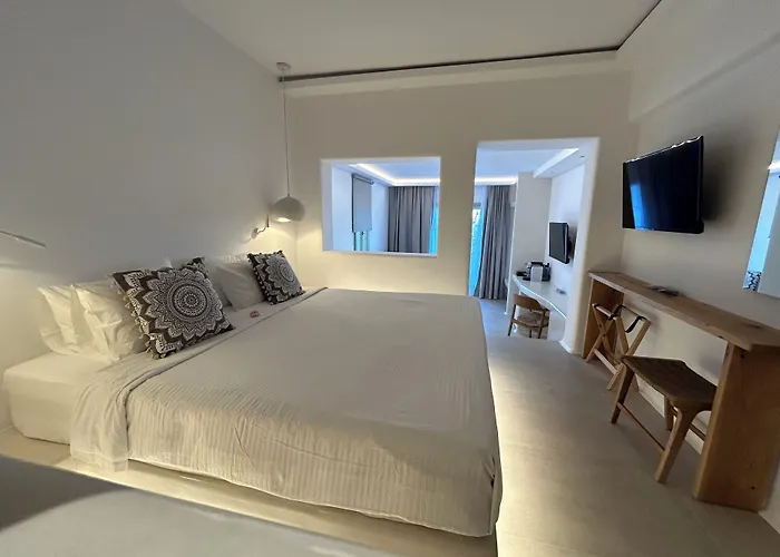 아파트호텔 Paolas Sunset 4*