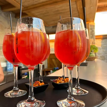 Paolas Sunset Lejlighedshotel 4*