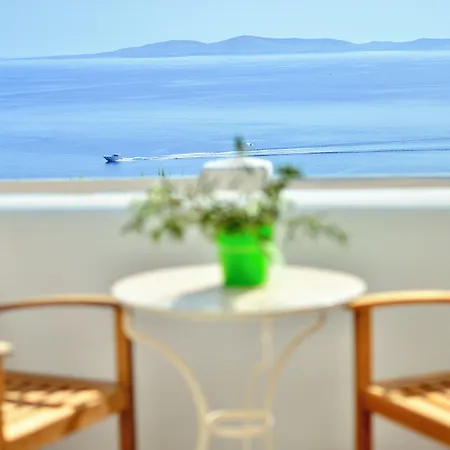 Paolas Sunset Lejlighedshotel 4*