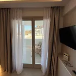 Paolas Sunset شقة فندقية