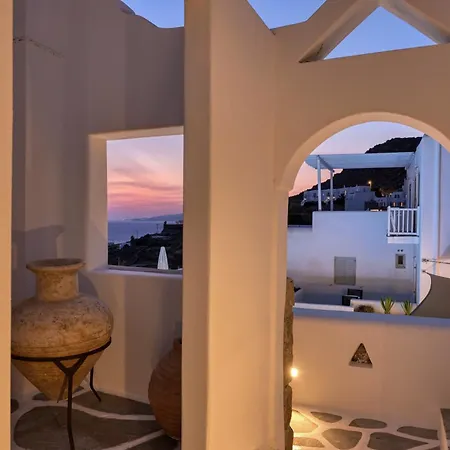 מלון דירות Paolas Sunset 4*