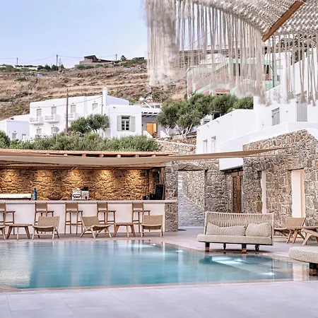 Paolas Sunset Aparthotel 4*