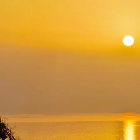 Aparthotel Paolas Sunset 2*